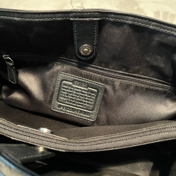 Authentic Coach Purse - Picture 4 of 10